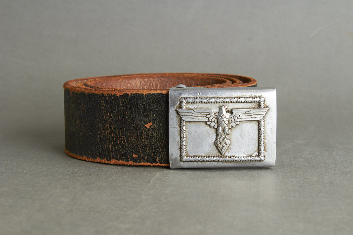 NS-Studentenbund Belt Buckle "Koppelschloss". Maker marked RZM M4/38. Rare. Original.
