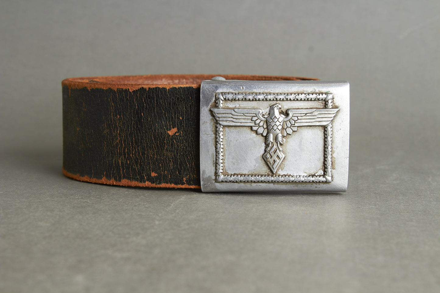 NS-Studentenbund Belt Buckle "Koppelschloss". Maker marked RZM M4/38. Rare. Original.