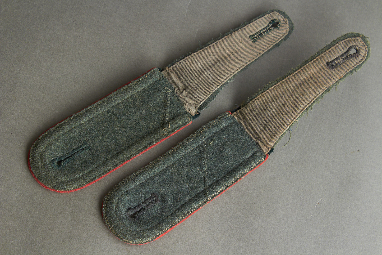 Wehrmacht "Artillerie" Shoulder Boards. "Slip on". Matching pair. Original.