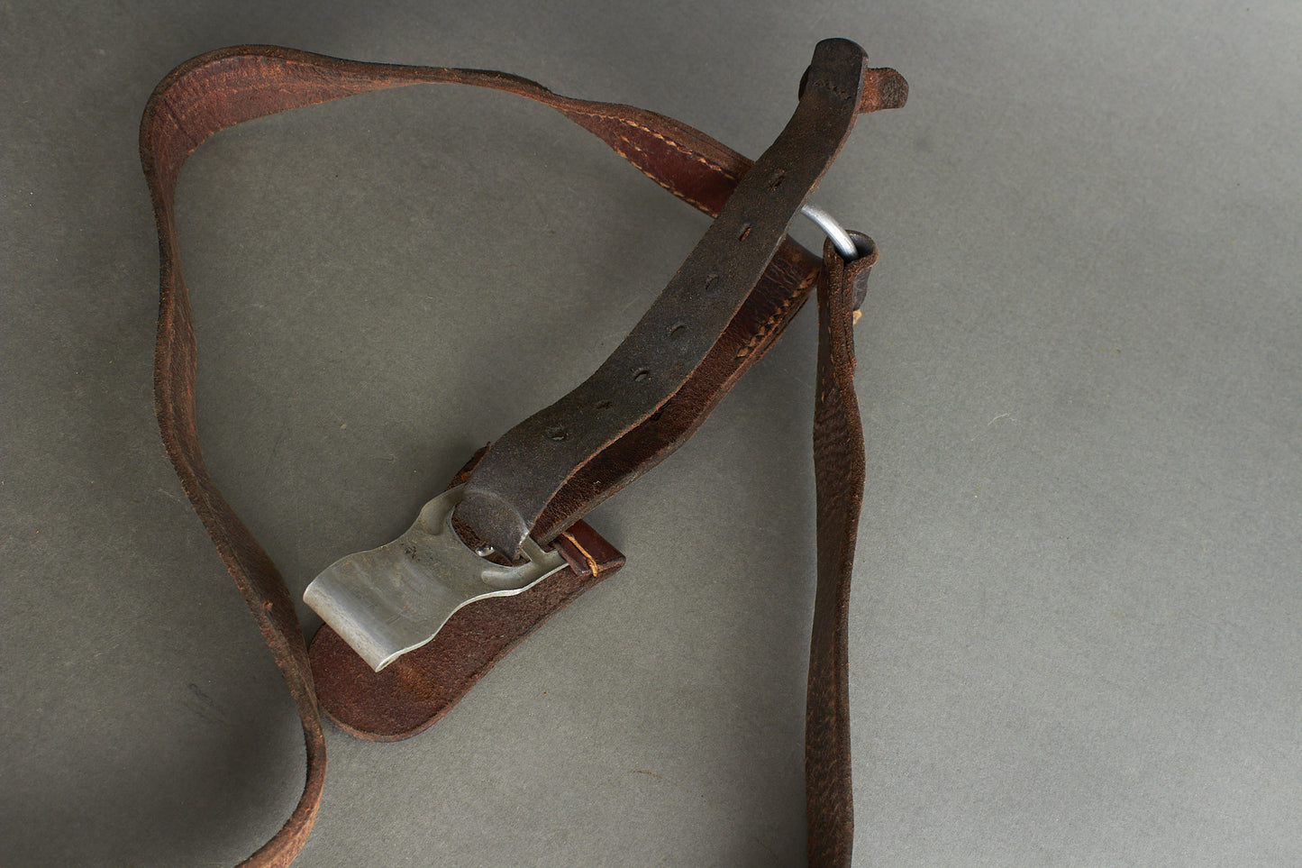 Kriegsmarine Y-Strap. Maker marked, 1939 & Eagle. Original.