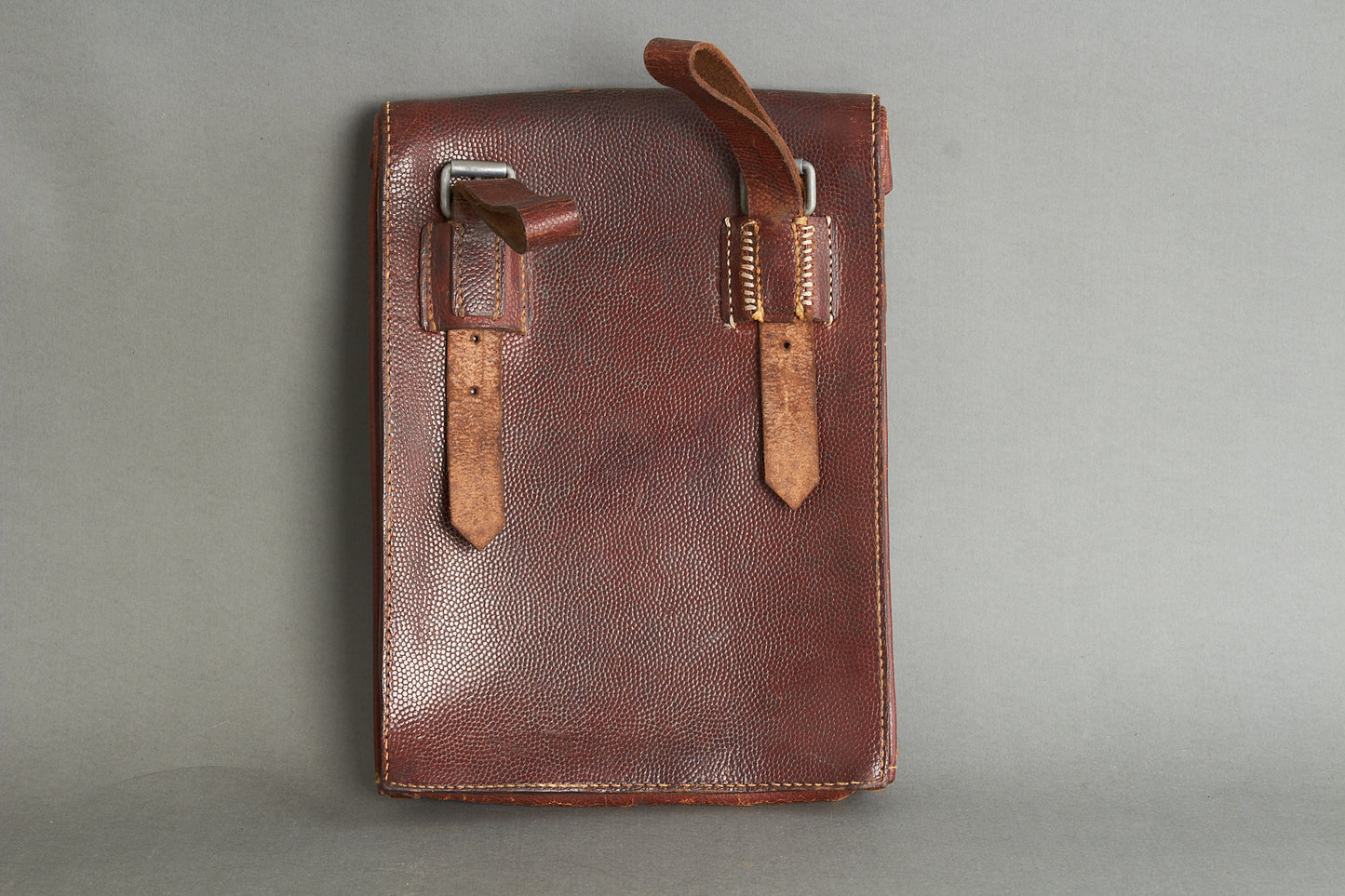Early Heer/Luftwaffe ‘Kartentasche’ Map Case in brown leather 1937. Original.