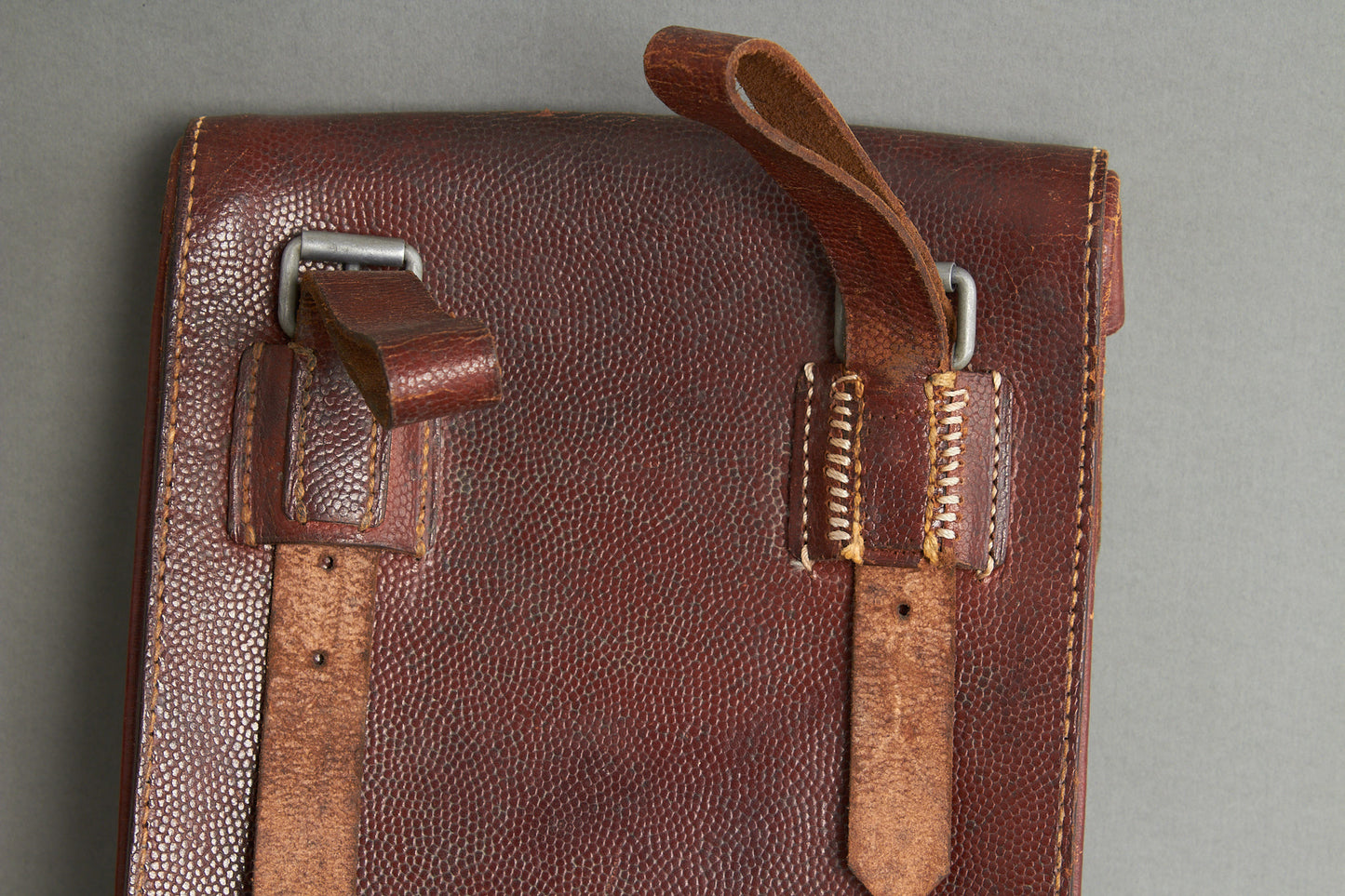 Early Heer/Luftwaffe ‘Kartentasche’ Map Case in brown leather 1937. Original.