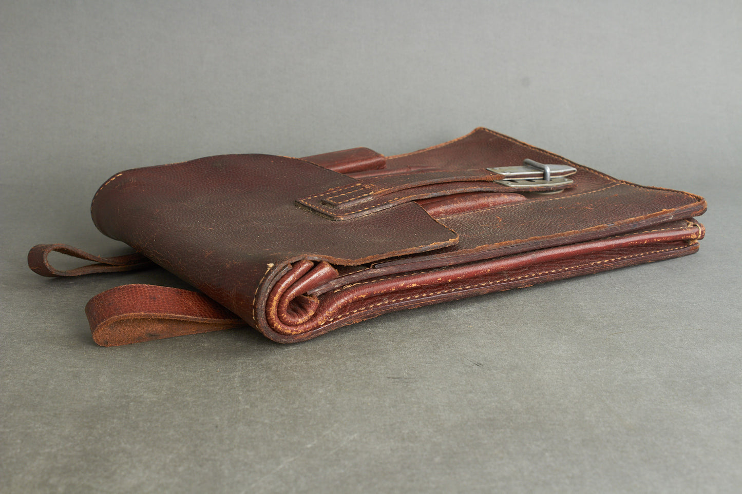 Early Heer/Luftwaffe ‘Kartentasche’ Map Case in brown leather 1937. Original.
