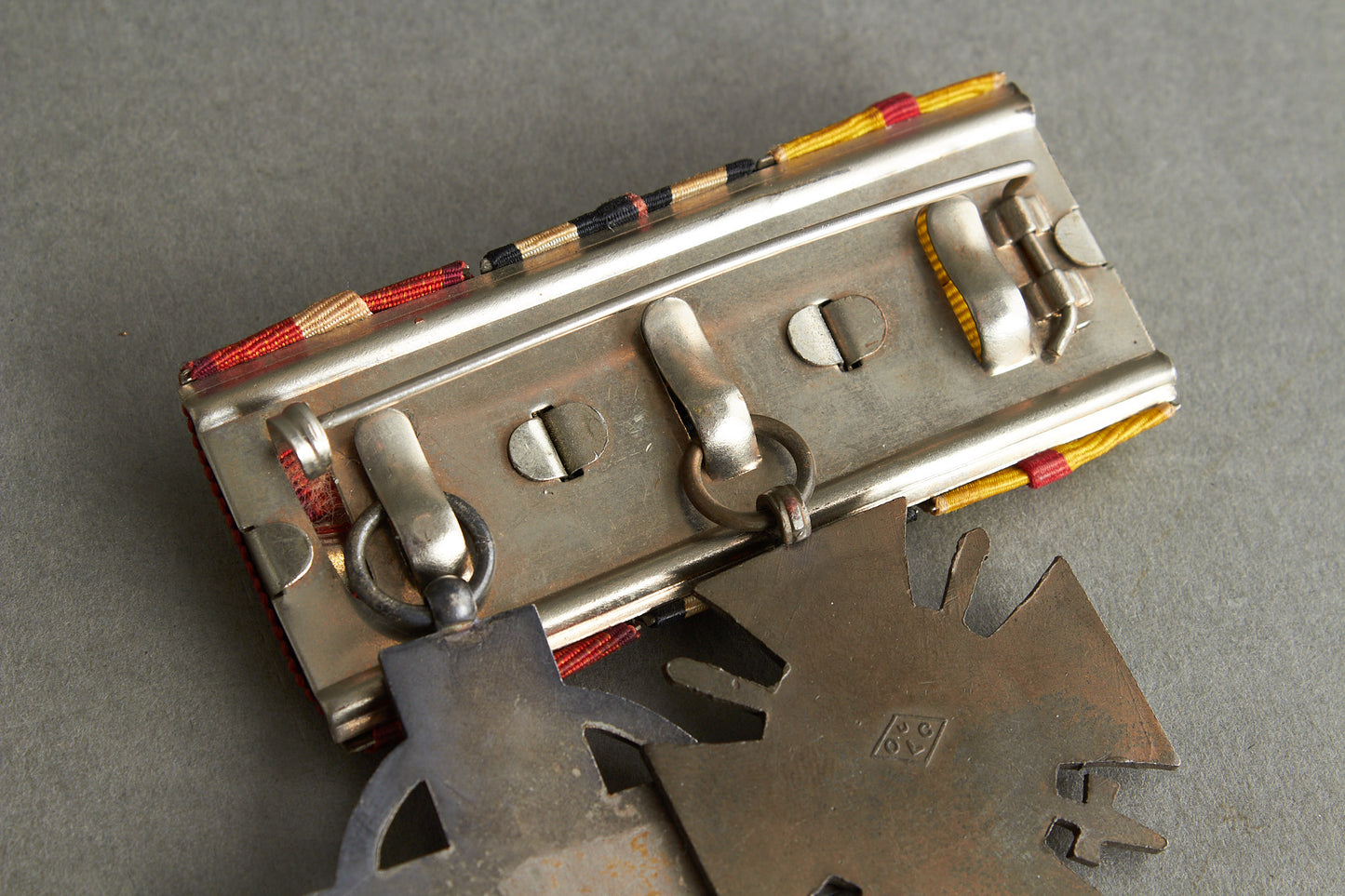 3-Place Medal Bar. One medal missing. Original.