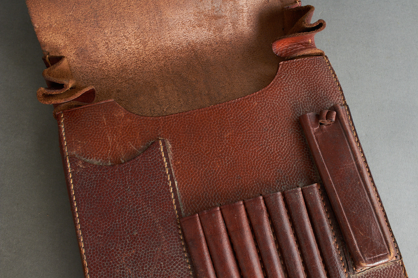 Early Heer/Luftwaffe ‘Kartentasche’ Map Case in brown leather 1937. Original.