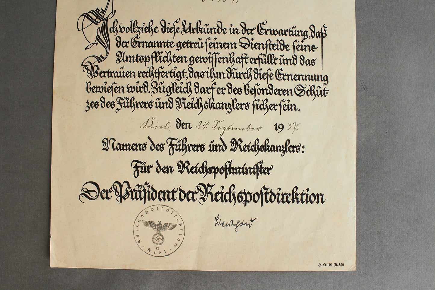 "Treudienst-Ehrenzeichen" 25 Year Service Urkunde Grouping. Original.