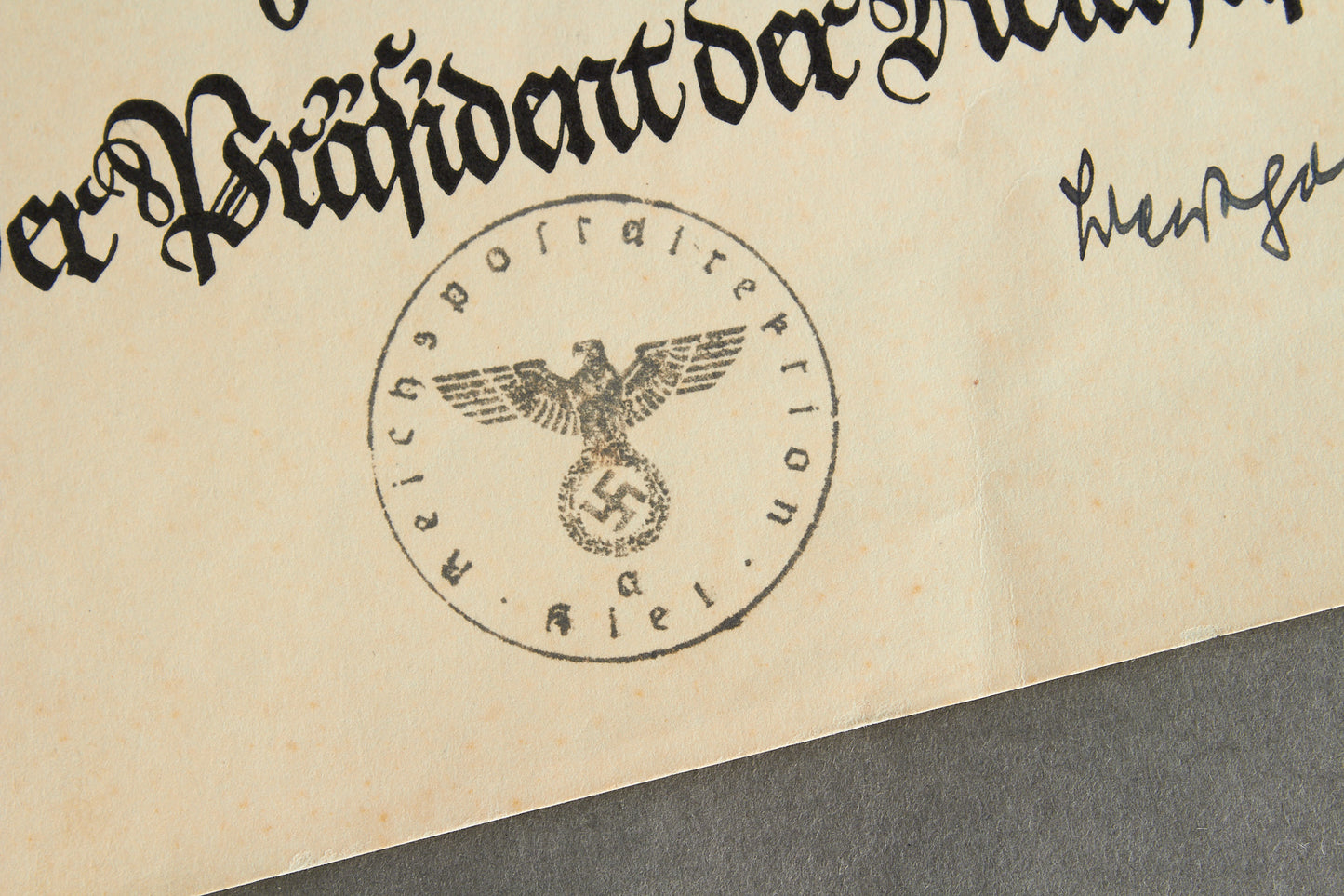 "Treudienst-Ehrenzeichen" 25 Year Service Urkunde Grouping. Original.