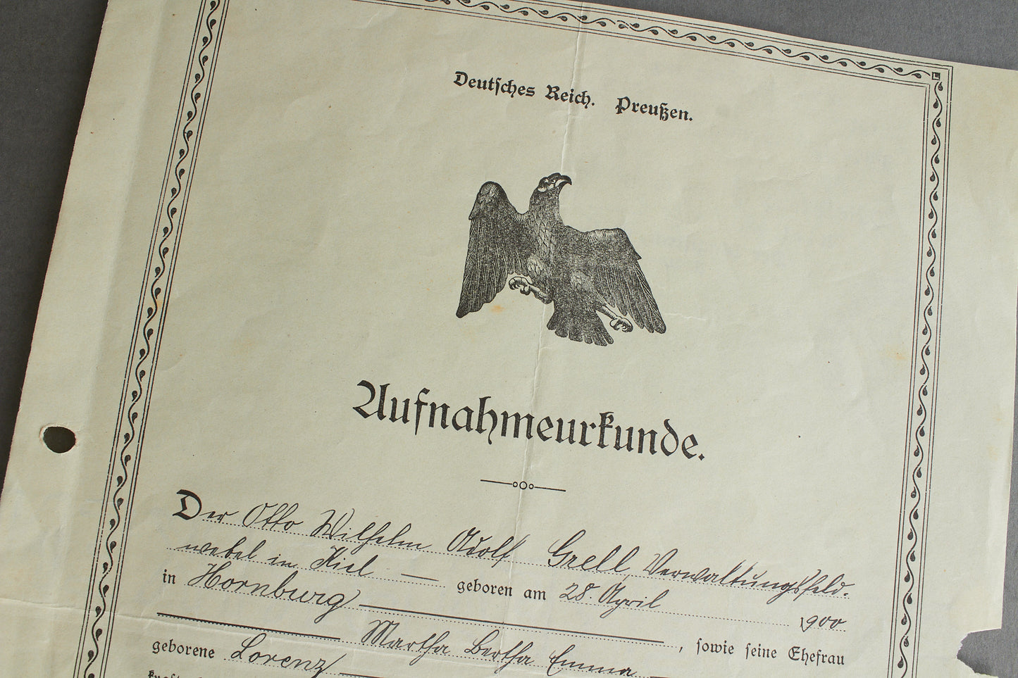Kriegsmarine Urkunde Grouping. Original.