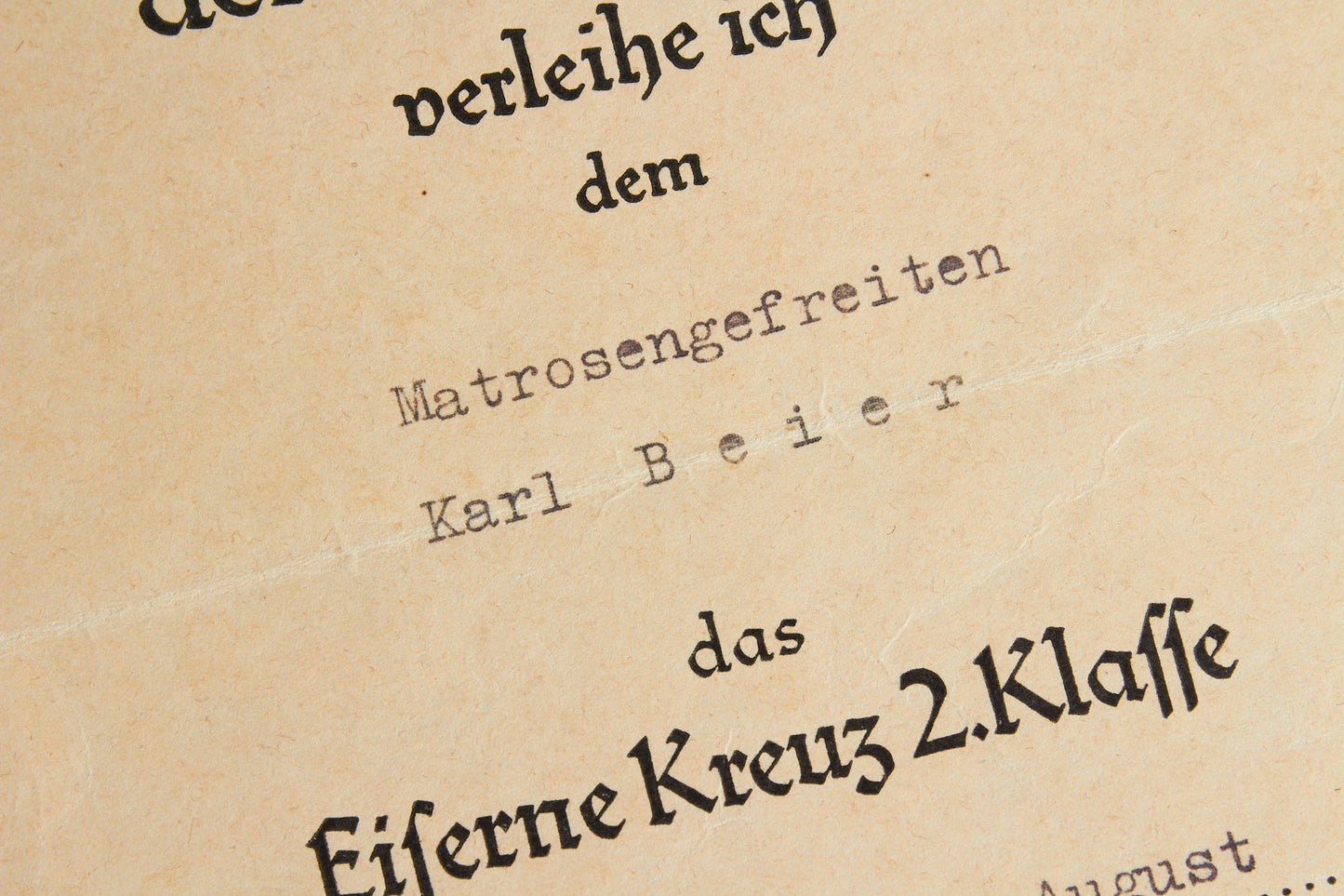 Dönitz signed Kriegsmarine "das Eiserne Kreuz 2. Klasse" Urkunde. Rare. Original.