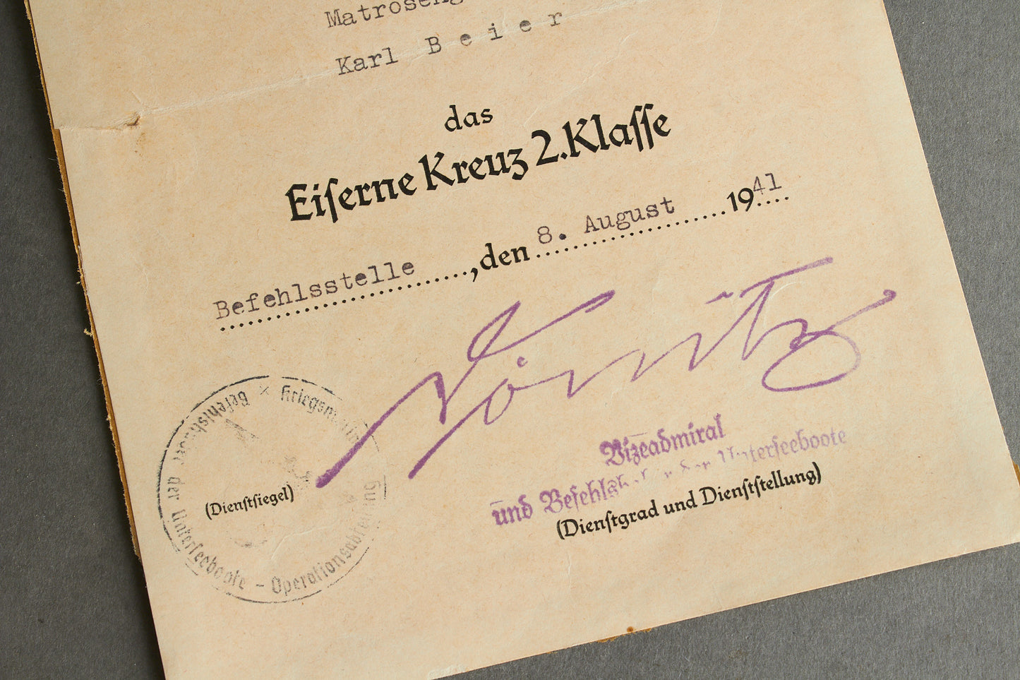 Dönitz signed Kriegsmarine "das Eiserne Kreuz 2. Klasse" Urkunde. Rare. Original.