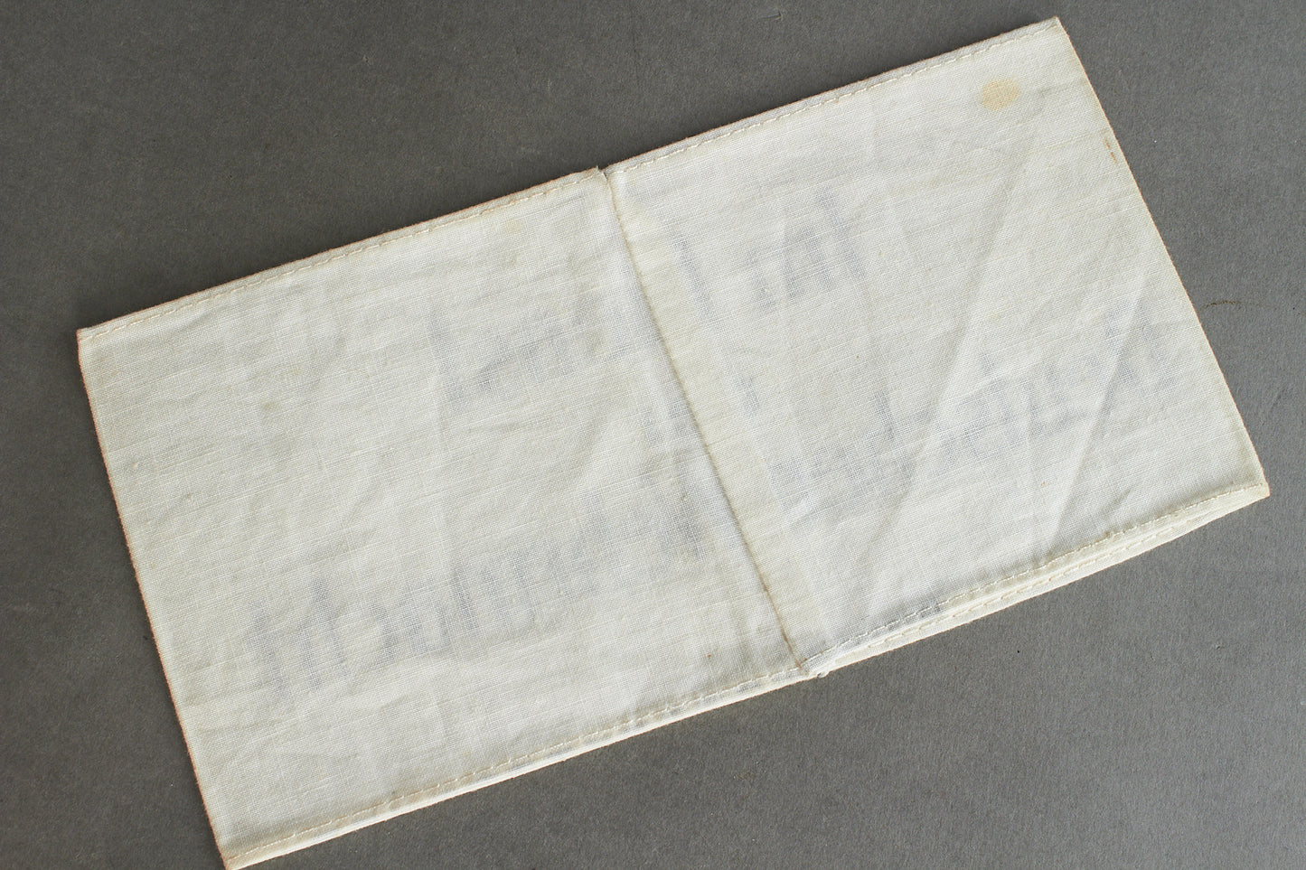 Wehrmacht "Im Dienst der Deutschen Wehrmacht" Armband. Original.