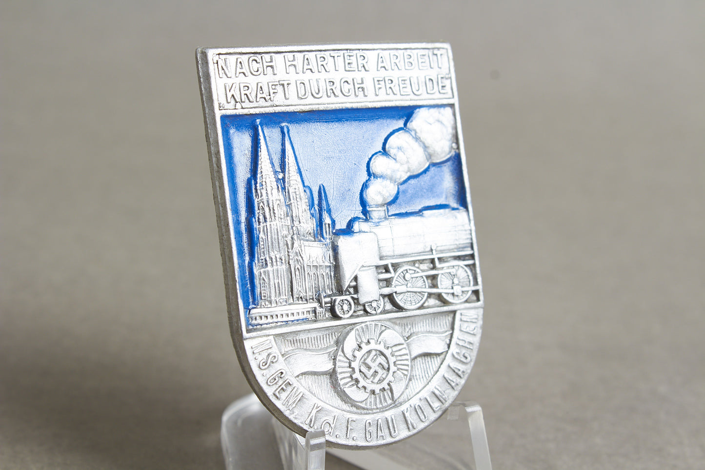 KdF "Kraft durch Freude" Tinnie. Original