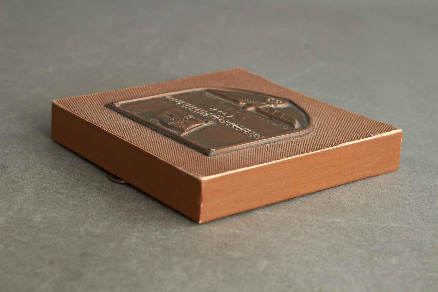 Kriegsmarine "Auszeichnungsplakette" from "Standort-Segel-Wettfahrten 2. Preis". Original.