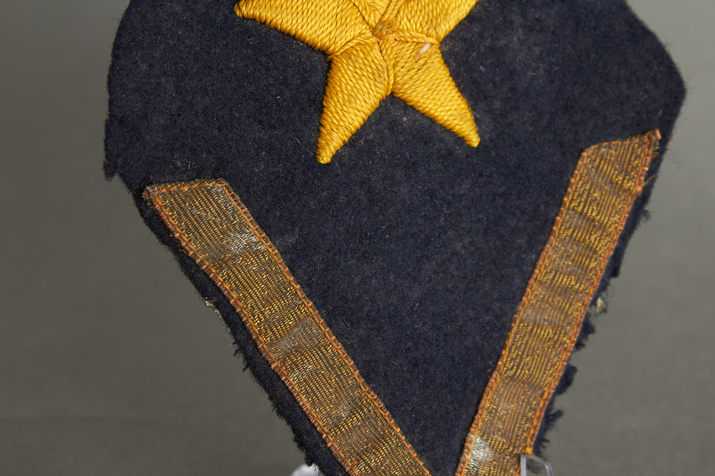 Kriegsmarine "Ärmelabzeichen und Armwinkel" Sleeve Insignia. Original.