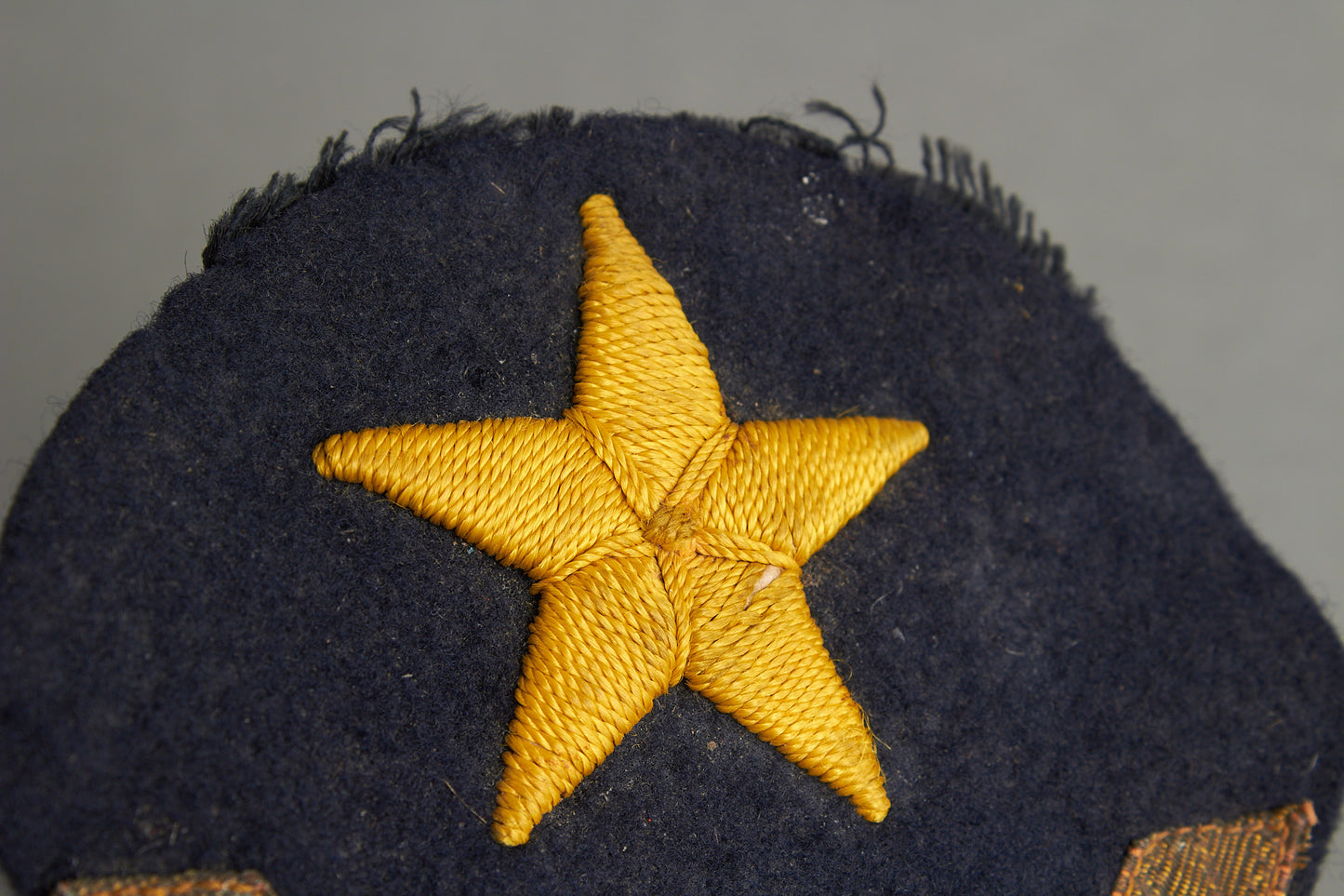 Kriegsmarine "Ärmelabzeichen und Armwinkel" Sleeve Insignia. Original.