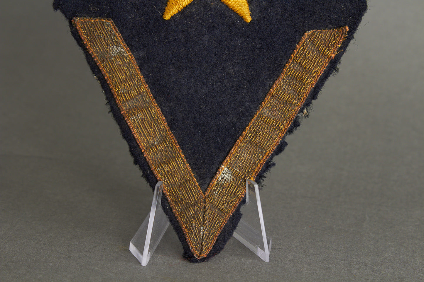 Kriegsmarine "Ärmelabzeichen und Armwinkel" Sleeve Insignia. Original.