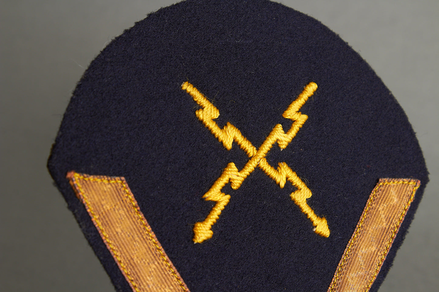 Kriegsmarine "Ärmelabzeichen und Armwinkel" Sleeve Insignia. Original.