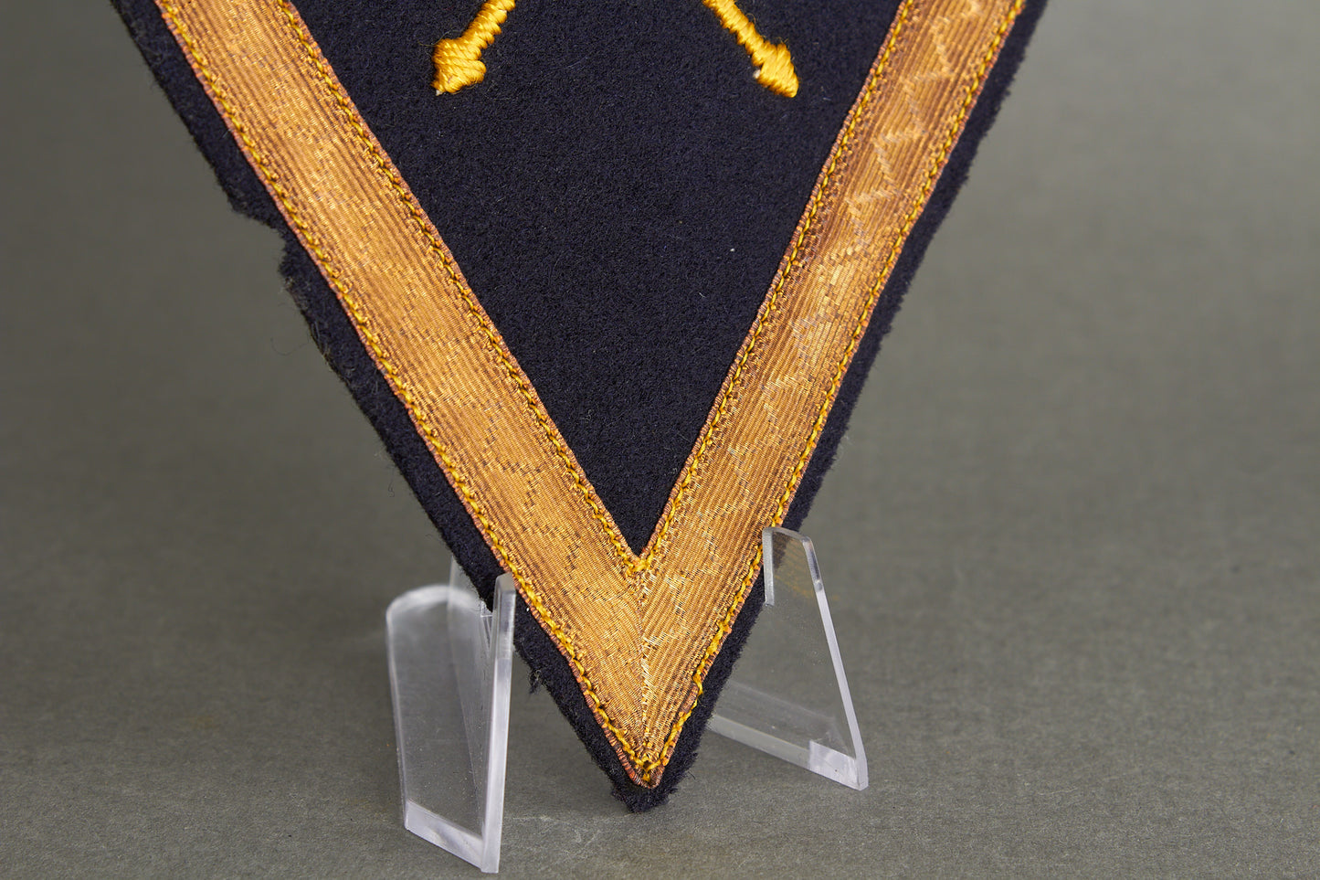 Kriegsmarine "Ärmelabzeichen und Armwinkel" Sleeve Insignia. Original.