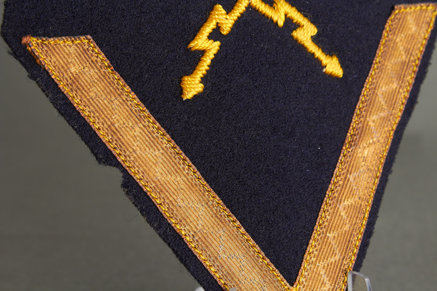 Kriegsmarine "Ärmelabzeichen und Armwinkel" Sleeve Insignia. Original.