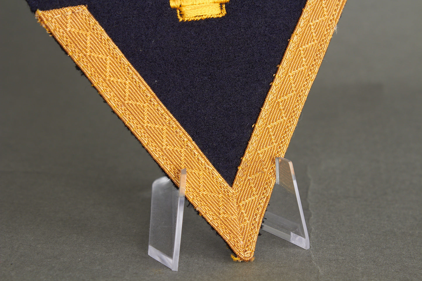 Kriegsmarine "Ärmelabzeichen und Armwinkel" Sleeve Insignia. Original.