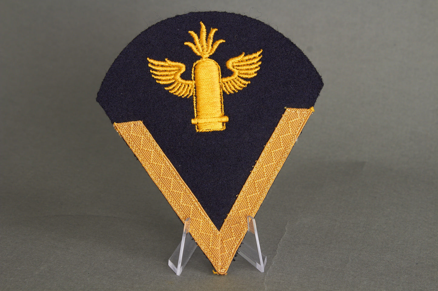 Kriegsmarine "Ärmelabzeichen und Armwinkel" Sleeve Insignia. Original.