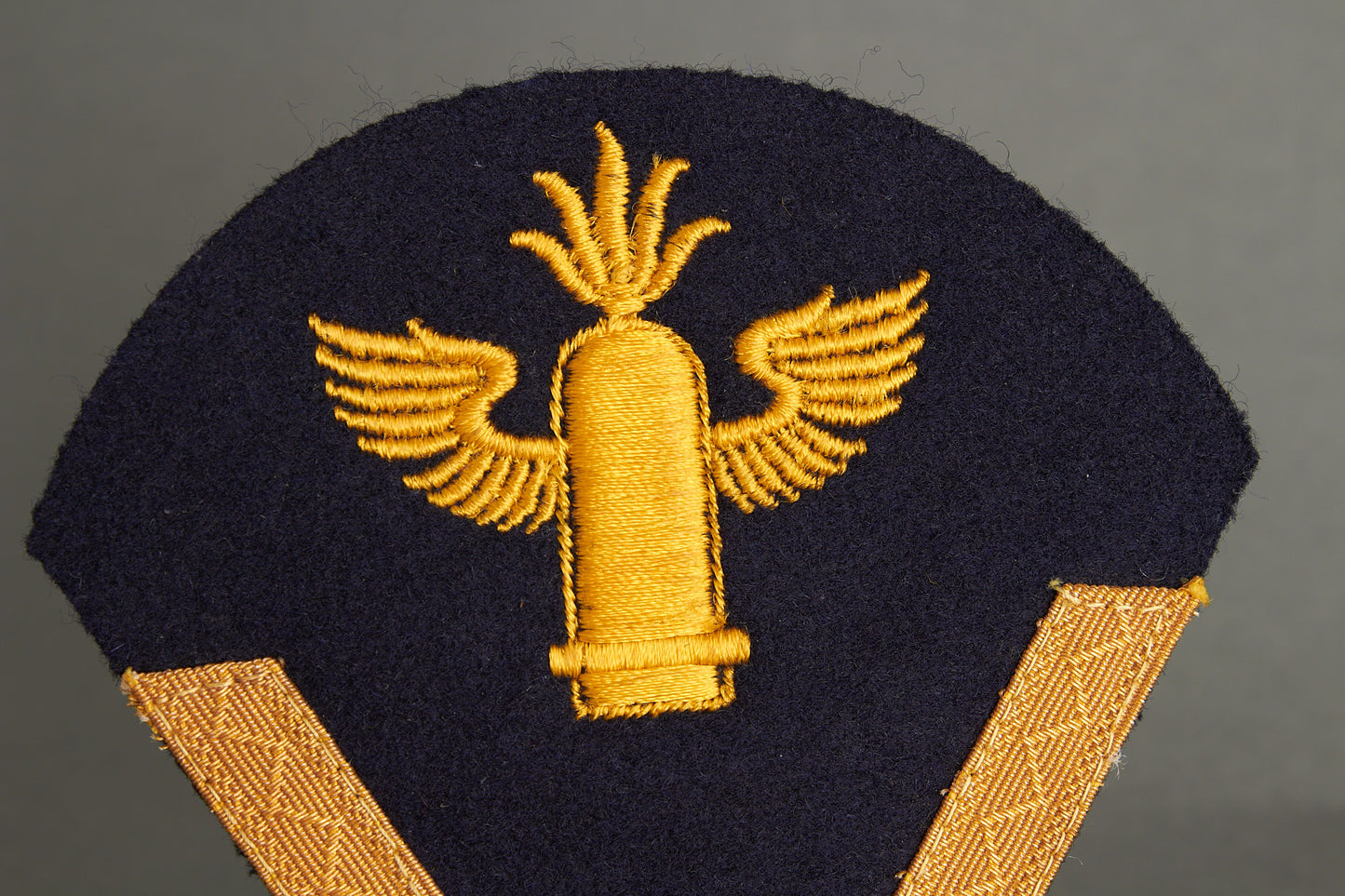Kriegsmarine "Ärmelabzeichen und Armwinkel" Sleeve Insignia. Original.