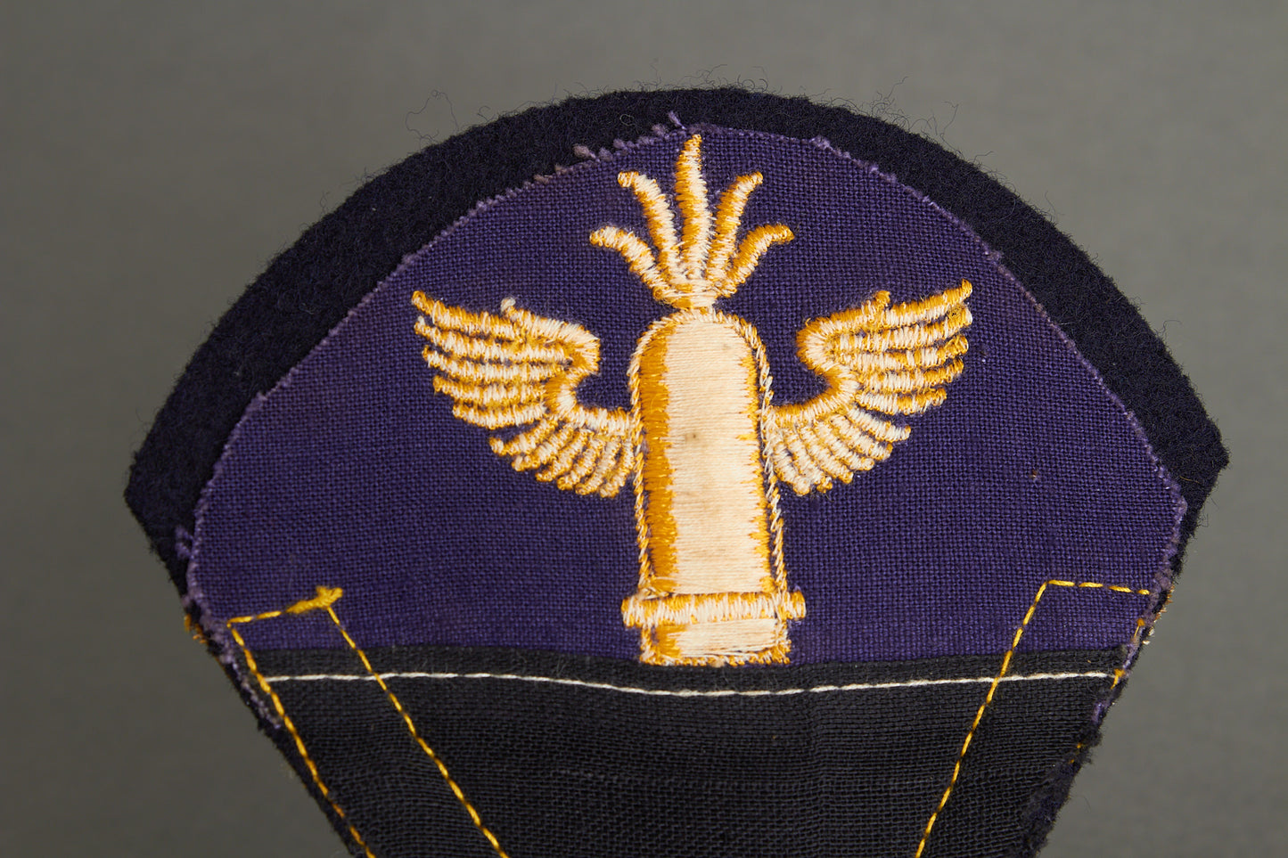 Kriegsmarine "Ärmelabzeichen und Armwinkel" Sleeve Insignia. Original.
