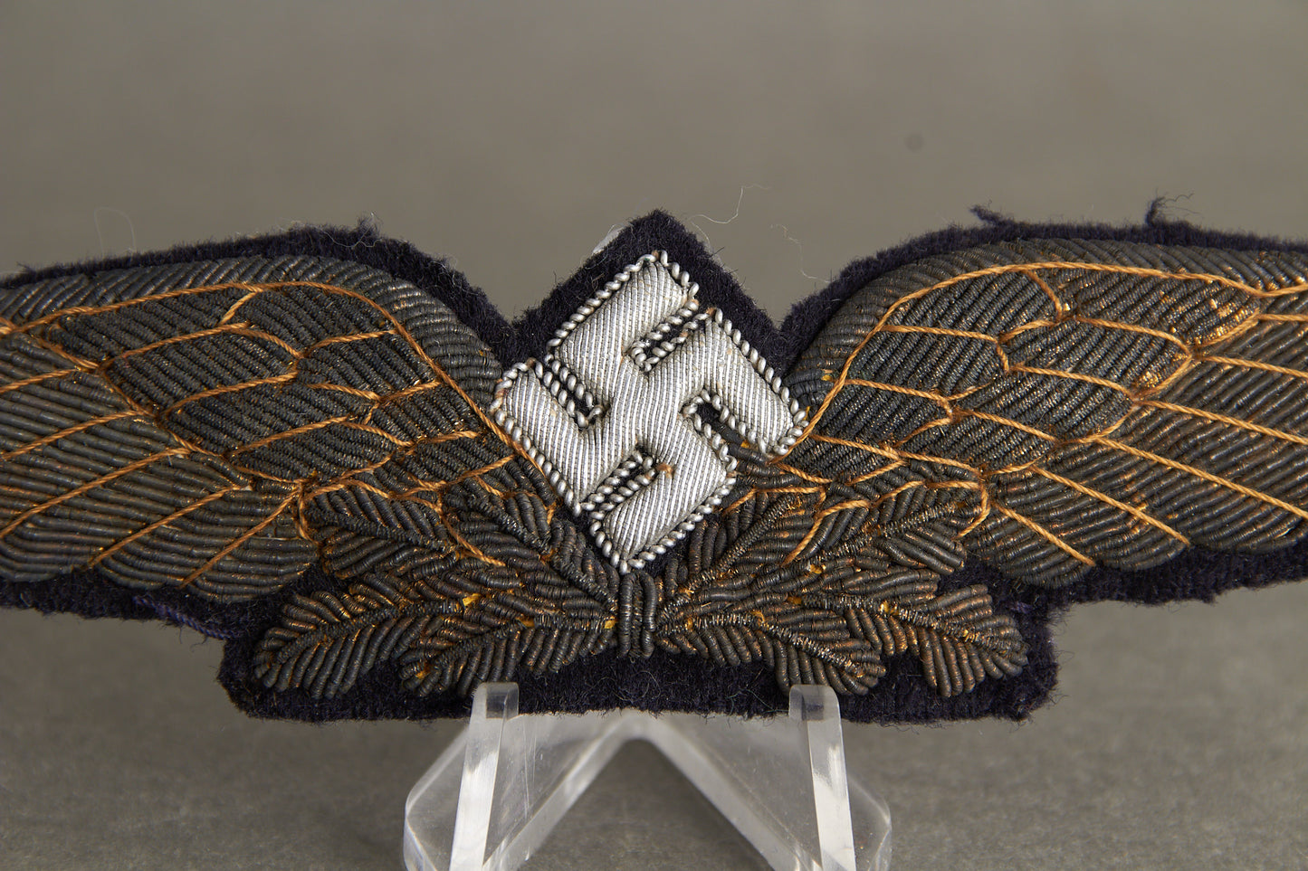 Early Luftwaffe Civil Pilot's "Fliegerkapitan"/"Flugbetriebslieter" Cap Badge. Rare! Original.