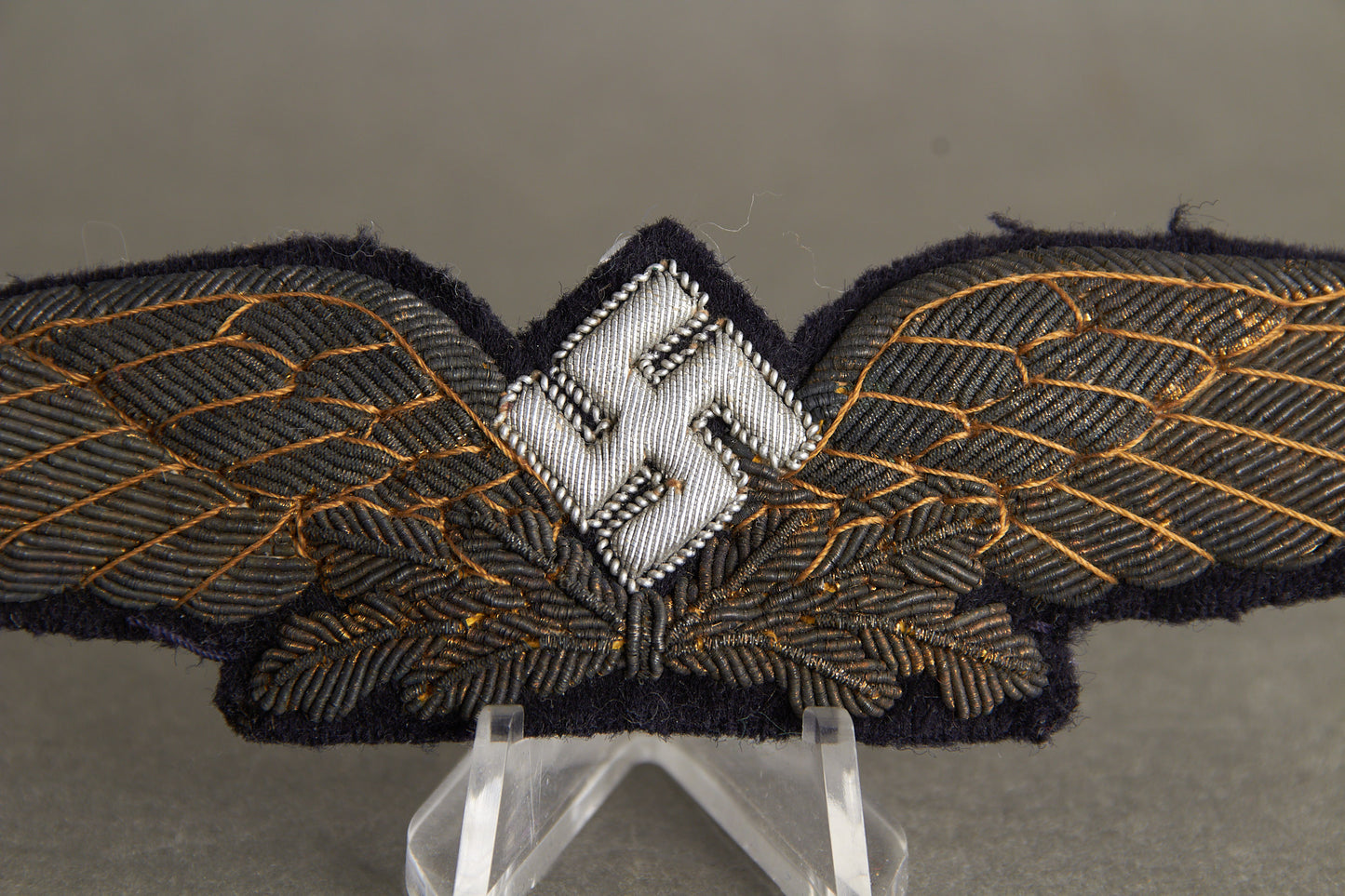 Early Luftwaffe Civil Pilot's "Fliegerkapitan"/"Flugbetriebslieter" Cap Badge. Rare! Original.