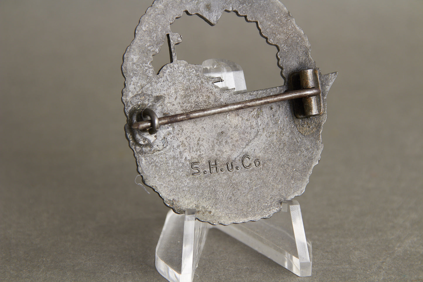 Kriegsmarine "Zerstörer-Kriegsabzeichen". Maker marked "S.H.u.Co". Original.