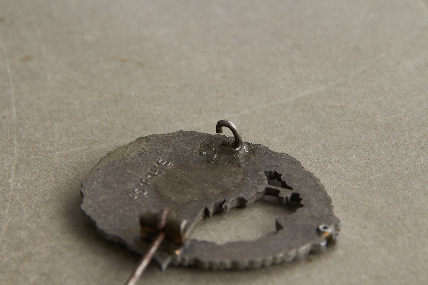 Kriegsmarine "Zerstörer-Kriegsabzeichen". Maker marked "S.H.u.Co". Original.