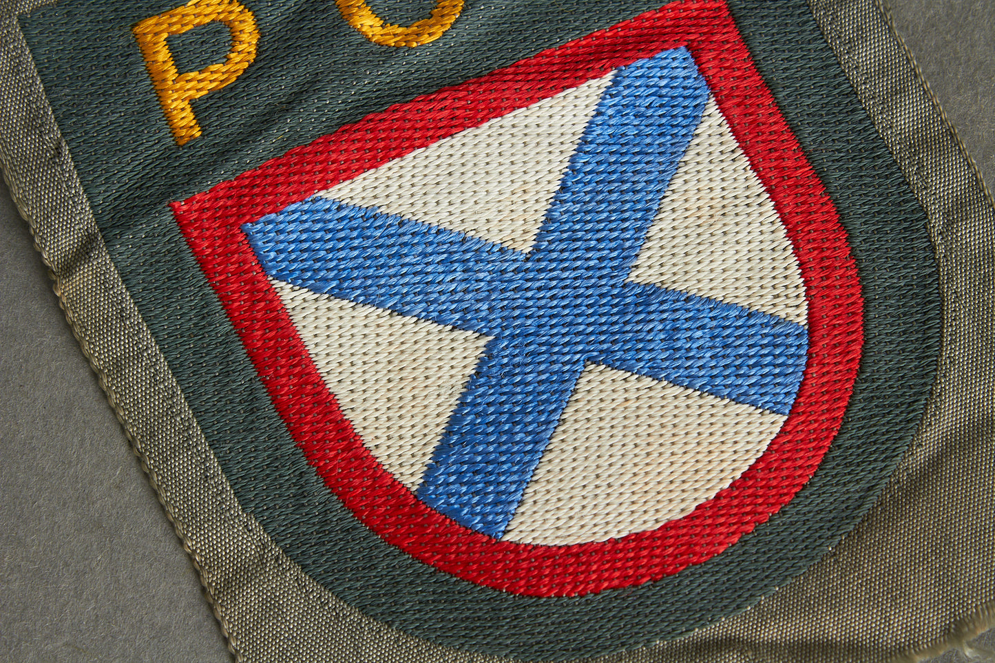 Wehrmacht POA (Russischen Befreiungsarmee) "Ärmelschild" Sleeve Shield Insignia. Original