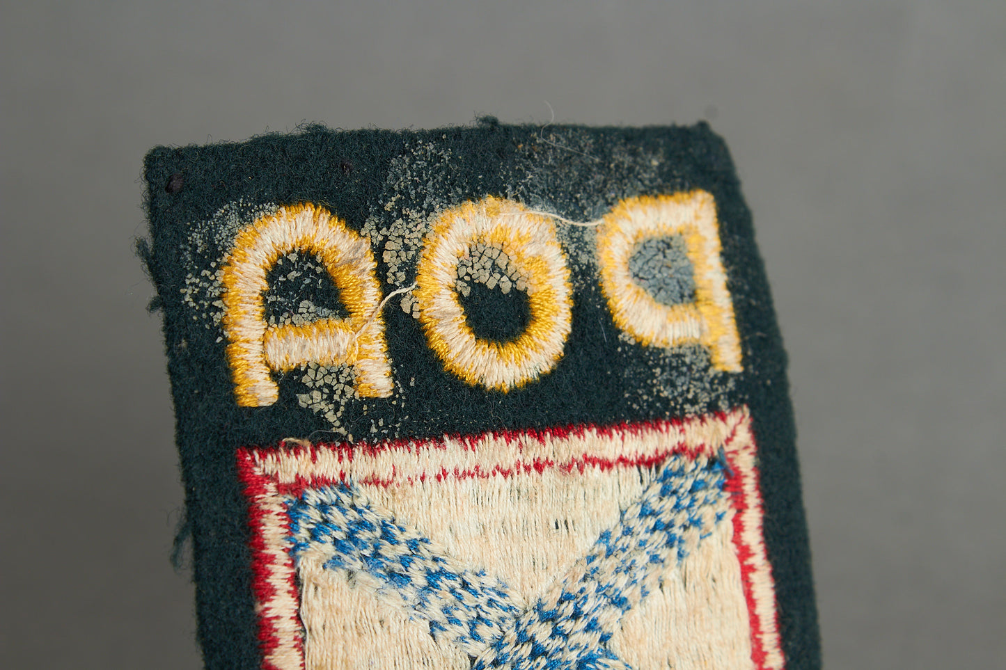 Wehrmacht POA (Russischen Befreiungsarmee) "Ärmelschild" Sleeve Shield Insignia. Original