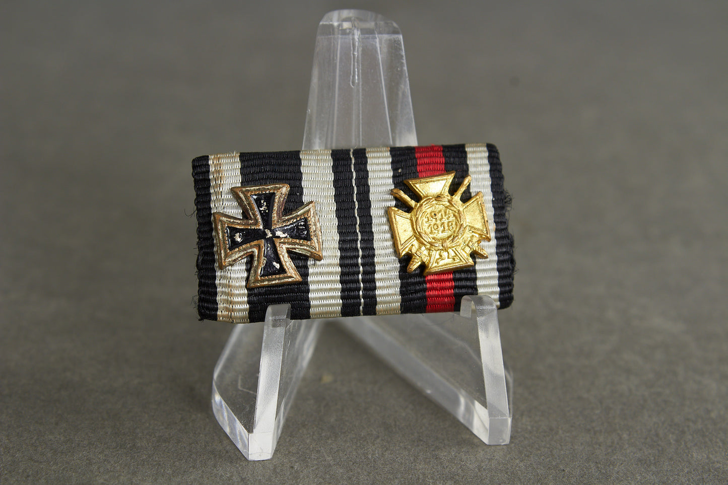 2-Place Ribbon Bar. With Miniatures. Original.