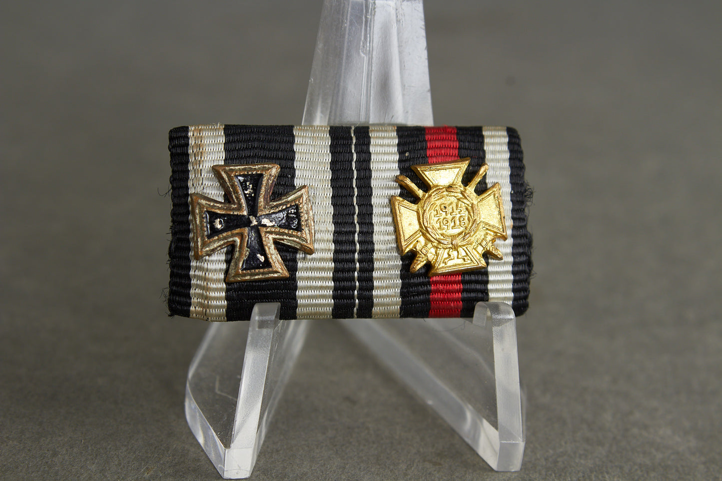 2-Place Ribbon Bar. With Miniatures. Original.