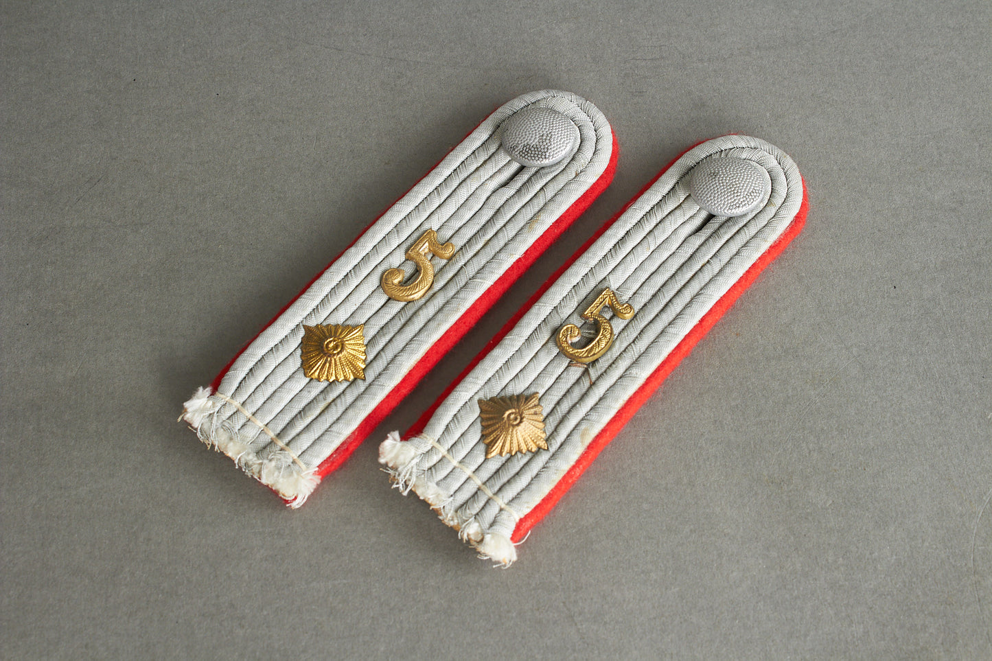 Wehrmacht "Artillerie" Shoulder Boards. "Slip on". Matching pair. Original.