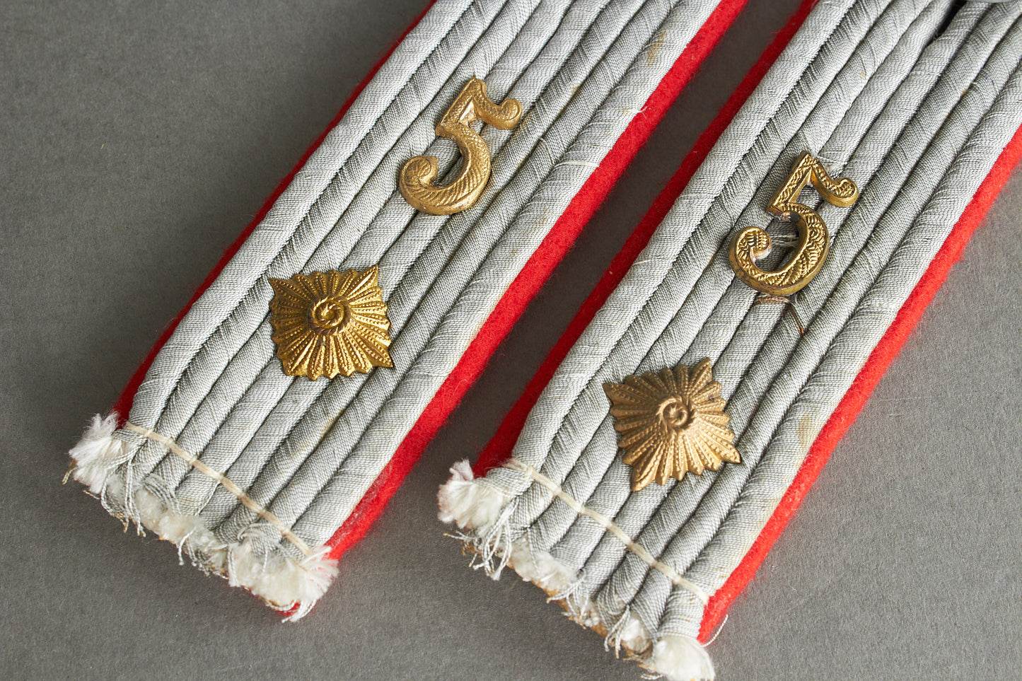 Wehrmacht "Artillerie" Shoulder Boards. "Slip on". Matching pair. Original.