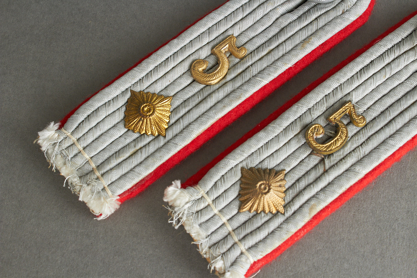 Wehrmacht "Artillerie" Shoulder Boards. "Slip on". Matching pair. Original.