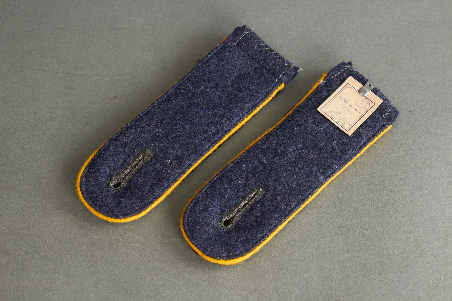Luftwaffe Fliegertruppe Shoulder Boards. Matching Pair. With label. Original.