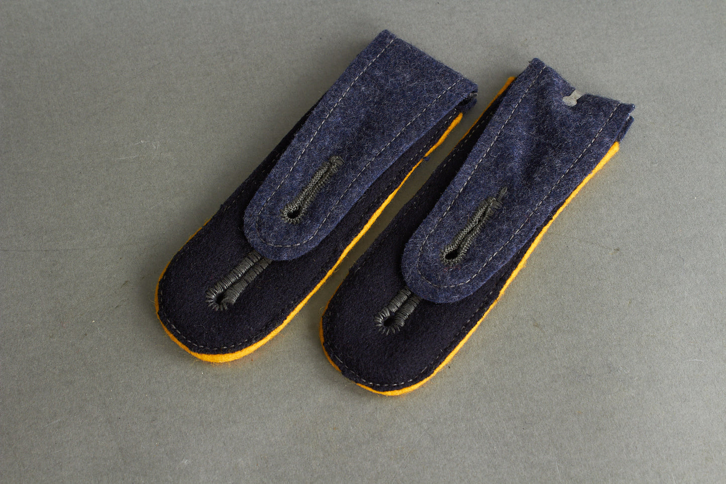 Luftwaffe Fliegertruppe Shoulder Boards. Matching Pair. With label. Original.