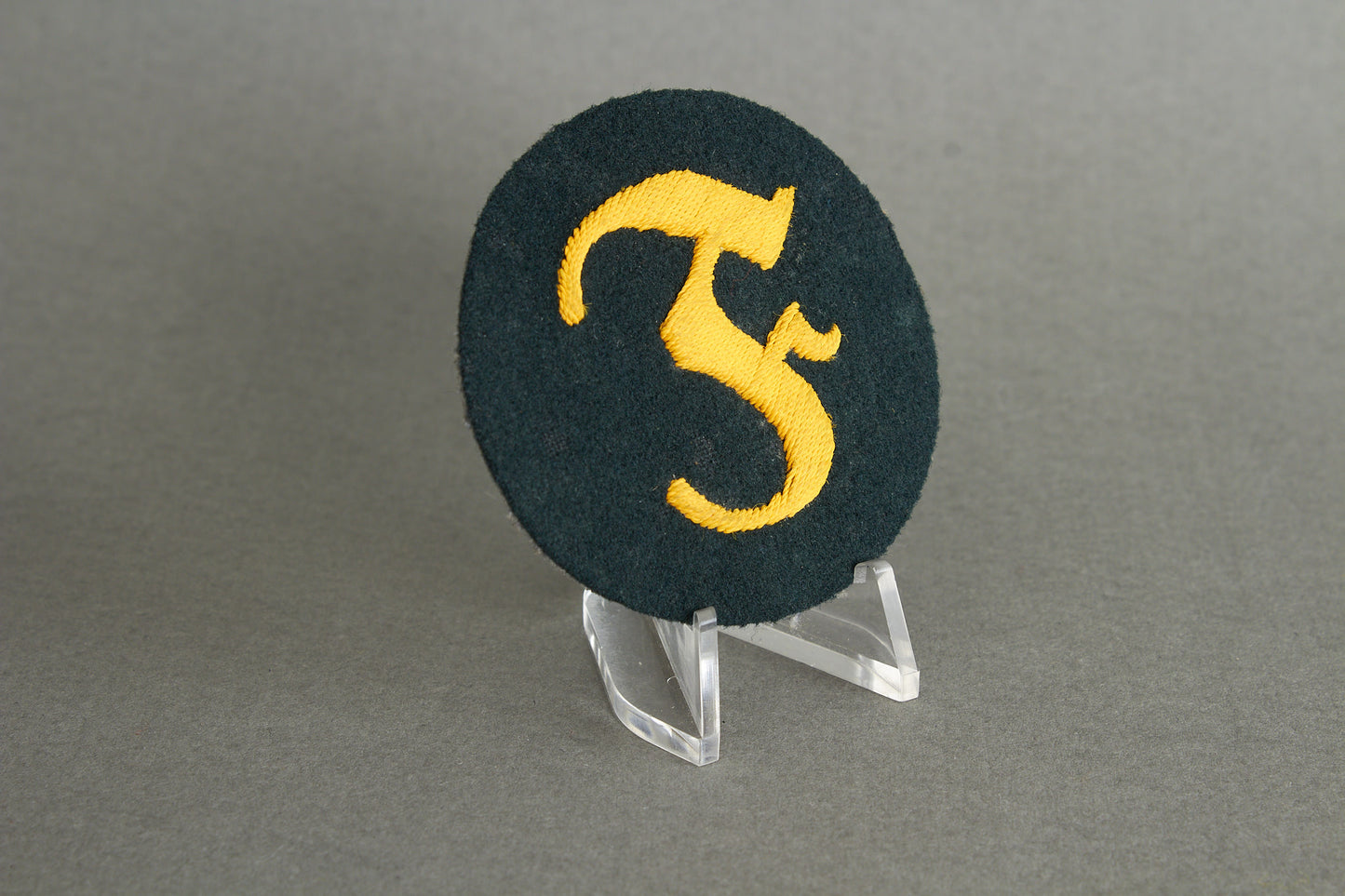 Wehrmacht Ärmelabzeichen "Feuerwerker". Luxusausführung. Maker marked. Original.