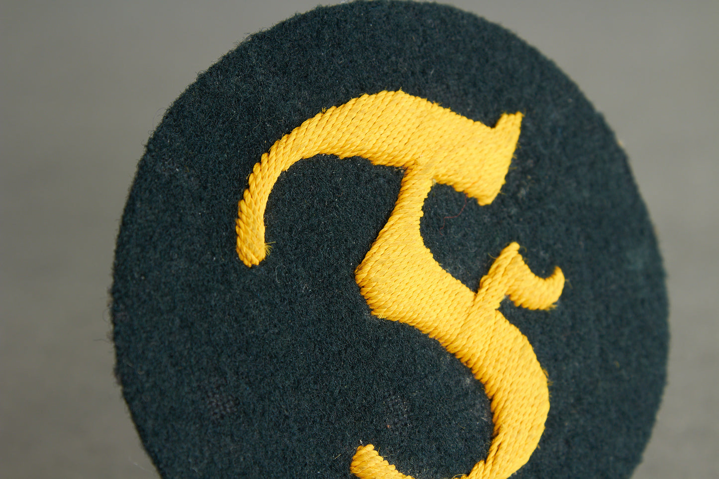 Wehrmacht Ärmelabzeichen "Feuerwerker". Luxusausführung. Maker marked. Original.