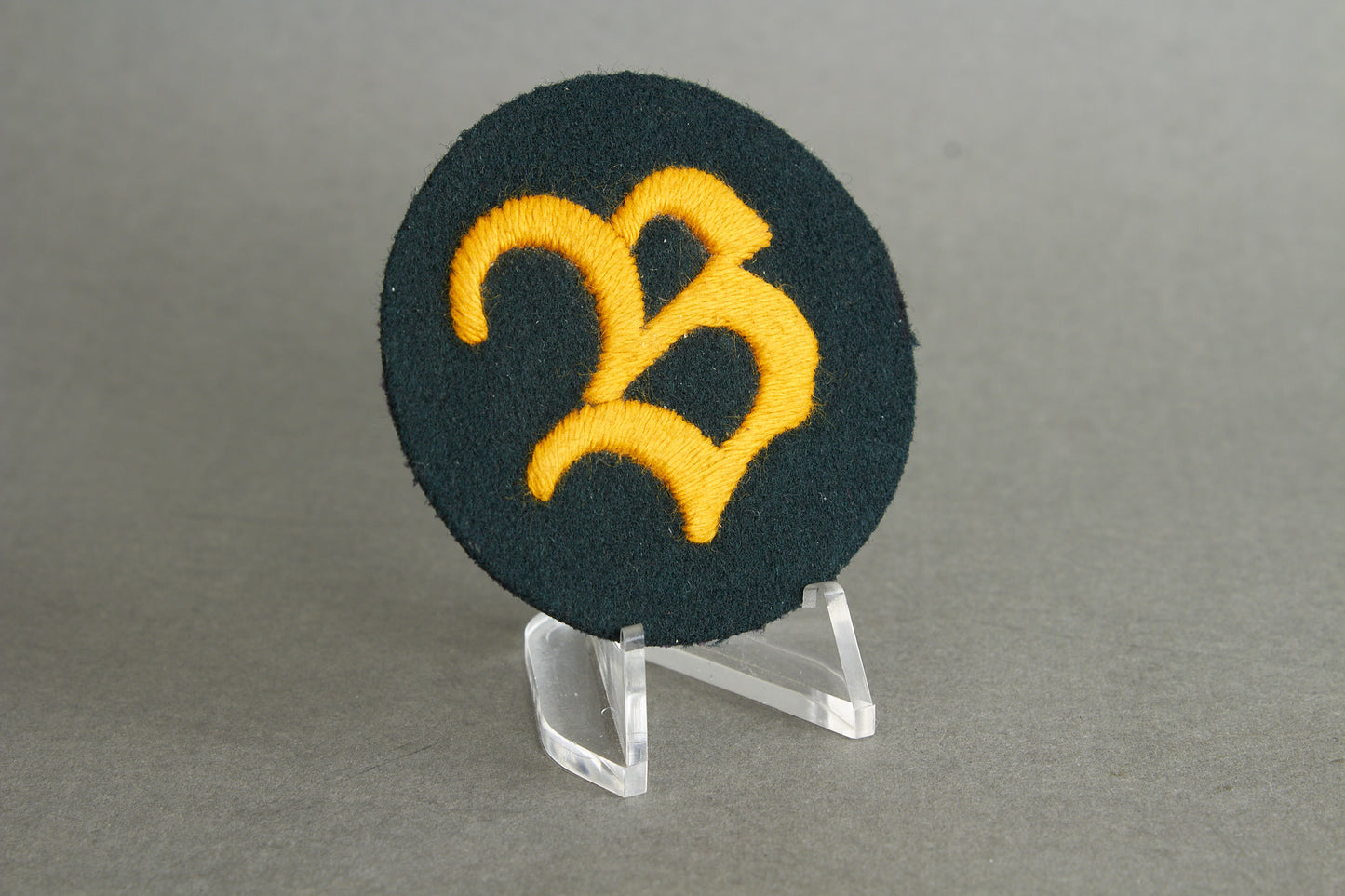Wehrmacht Ärmelabzeichen "Zahlmeisteranwärter". Luxusausführung. Maker marked. Original.