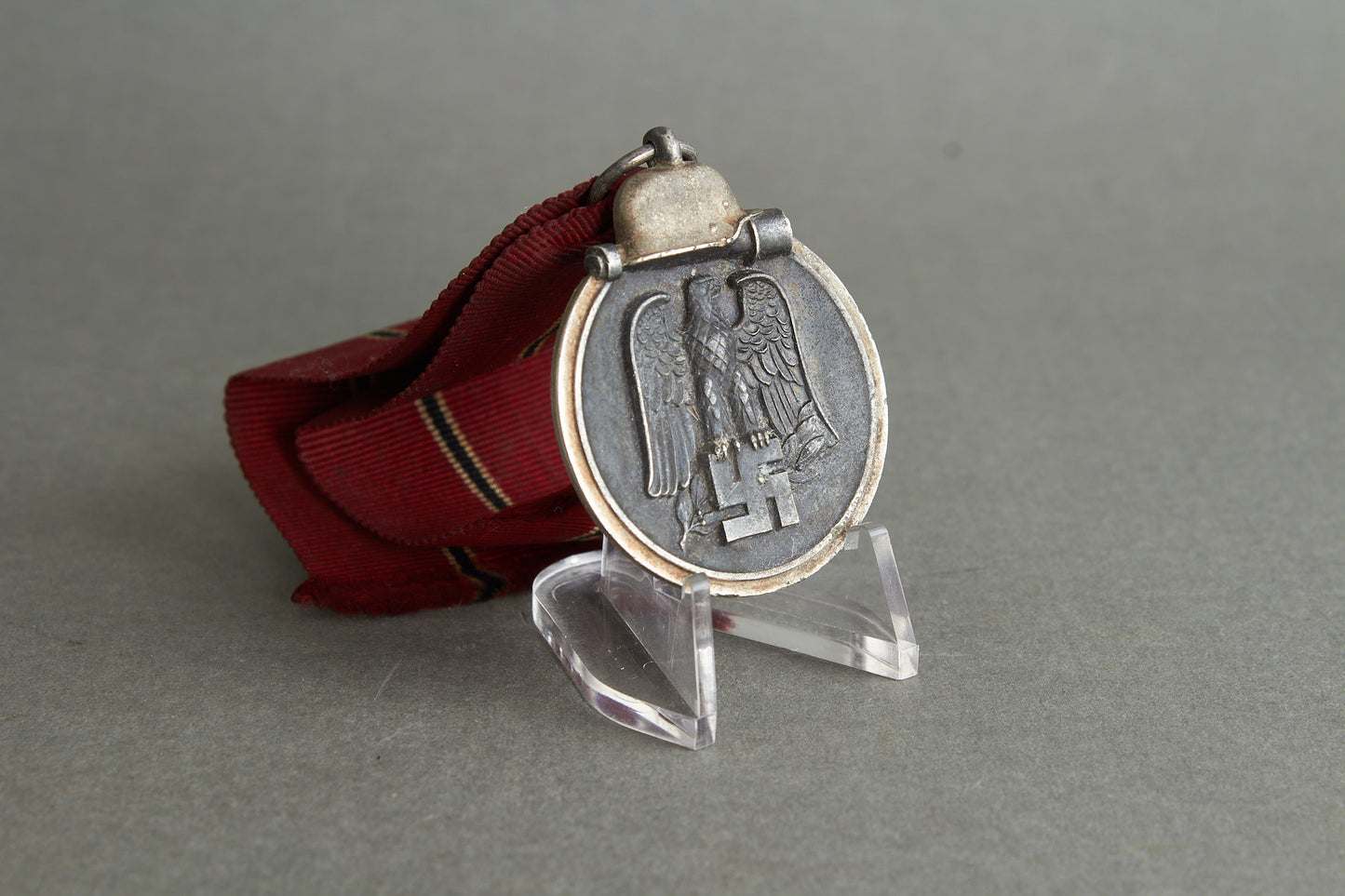"Winterschlacht im Osten" Medal. Maker marked "108". Original.