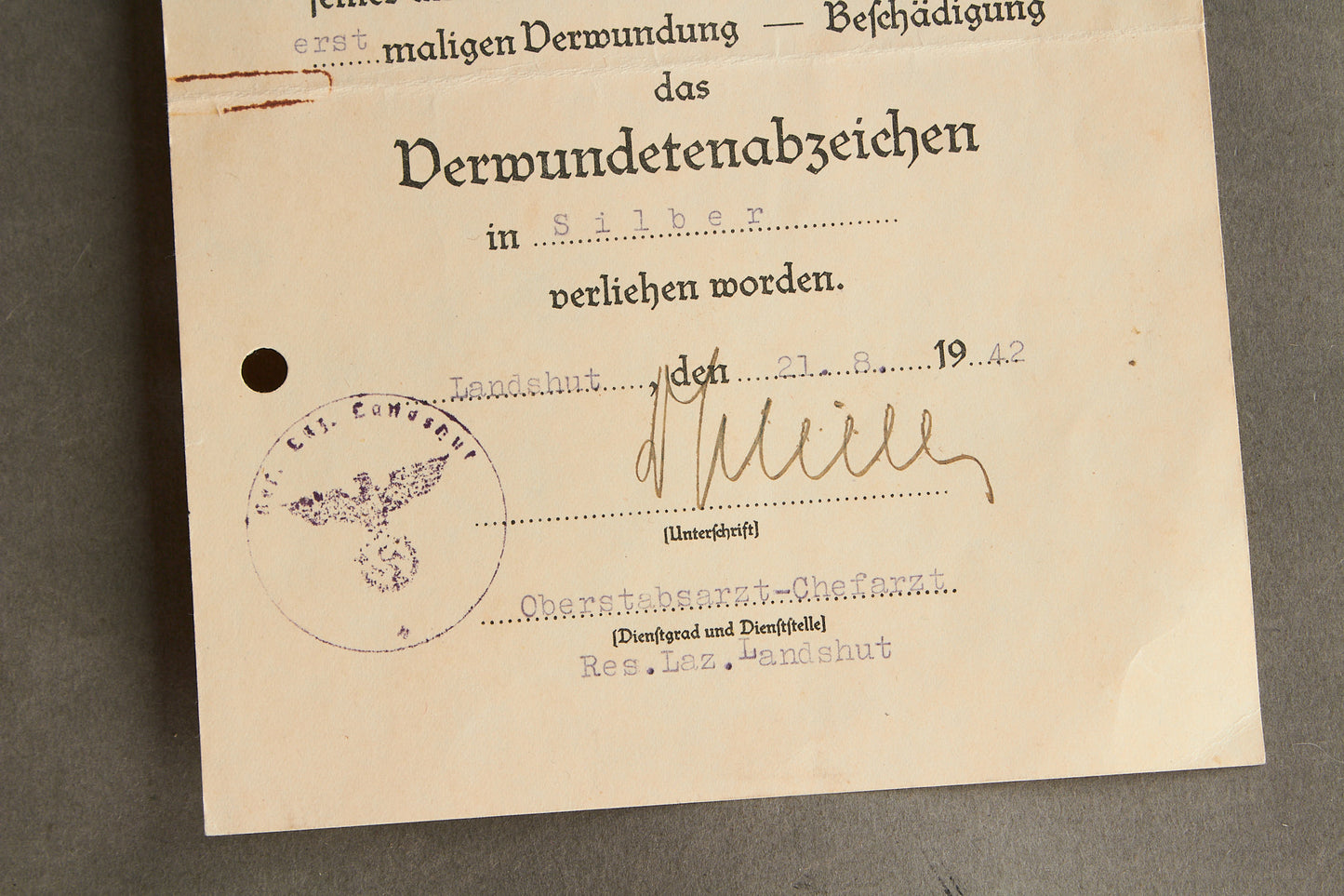 Wound Badge "Verwundetenabzeichen" in Silver Urkunde. Original.