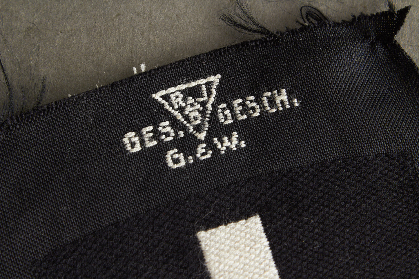 RAD "Reichsarbeitsdienst" Sleeve insignia. Unused. Original.