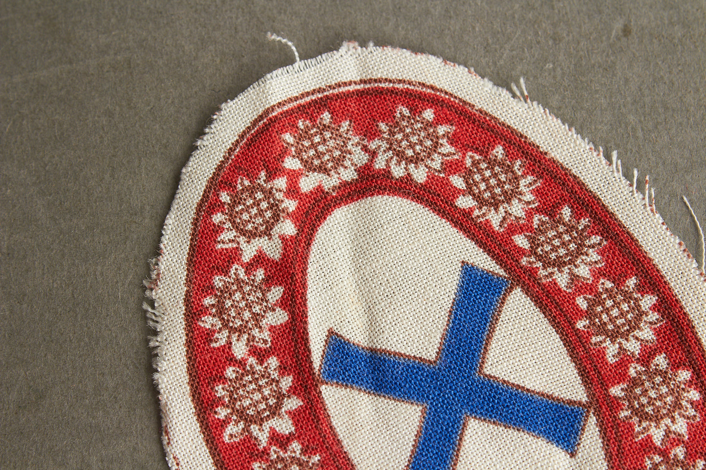 Wehrmacht Foreign Volunteer "Besetztes Russland Ostarbeiter Bewährungsabzeichen" Sleeve Shield. Rare. Original.