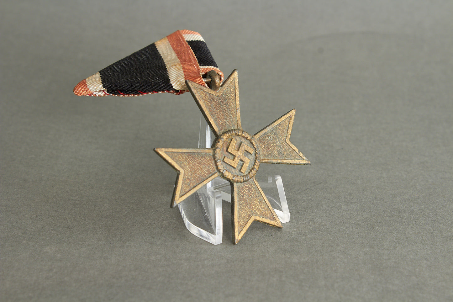 "Kriegsverdienstkreuz 2. Klasse". Austrian Mounted. Original.