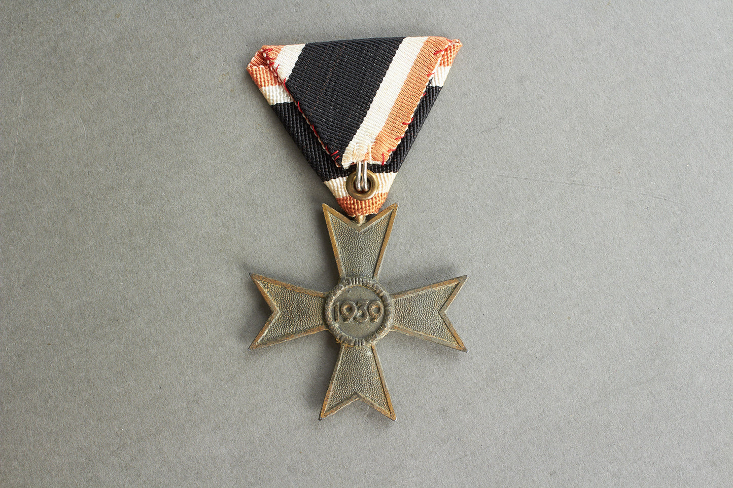 "Kriegsverdienstkreuz 2. Klasse". Austrian Mounted. Original.
