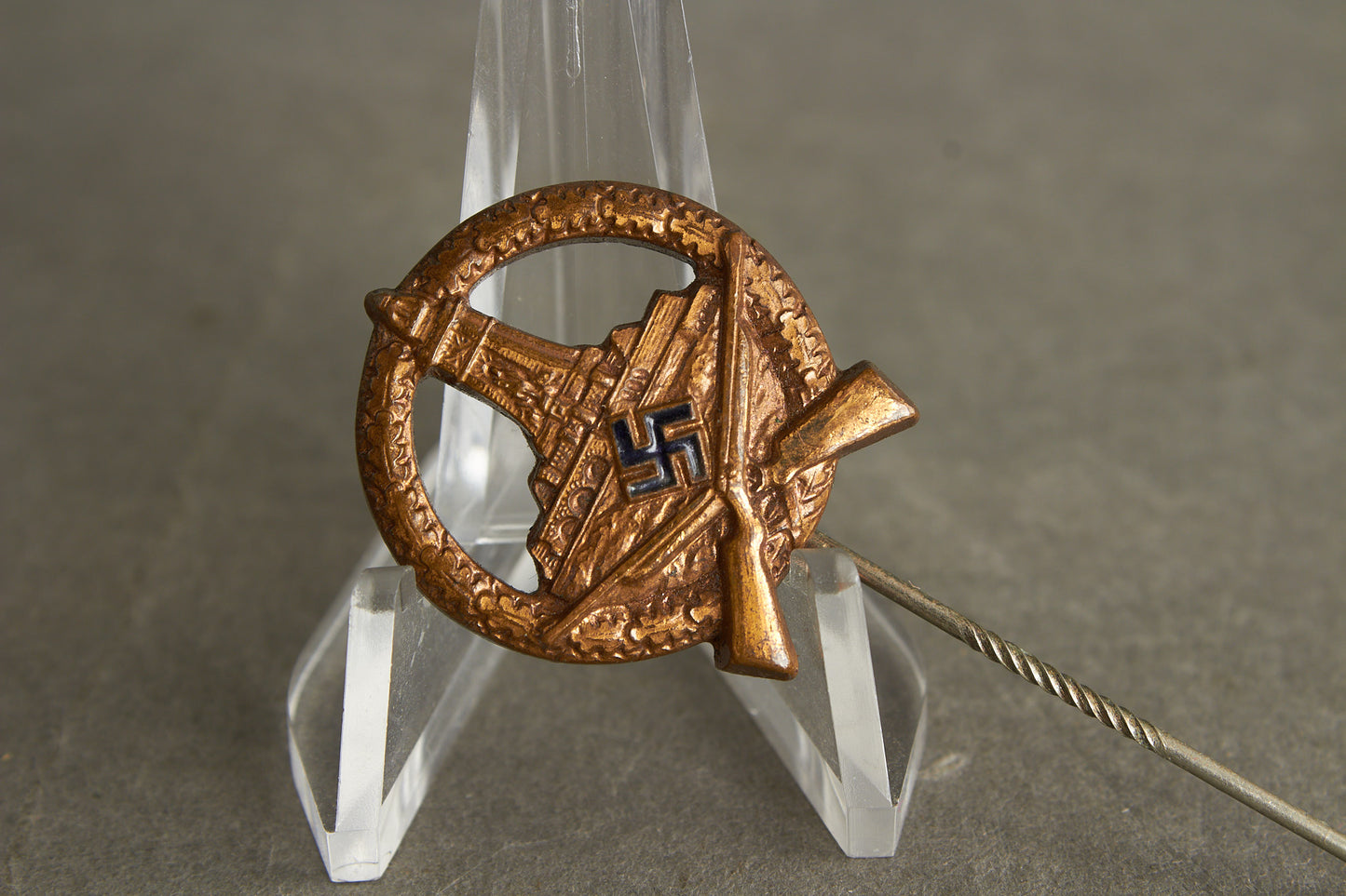 DRK (Deutscher Reichskriegerbund) / Kyffhäuserbund shooting award in Bronze. Original.